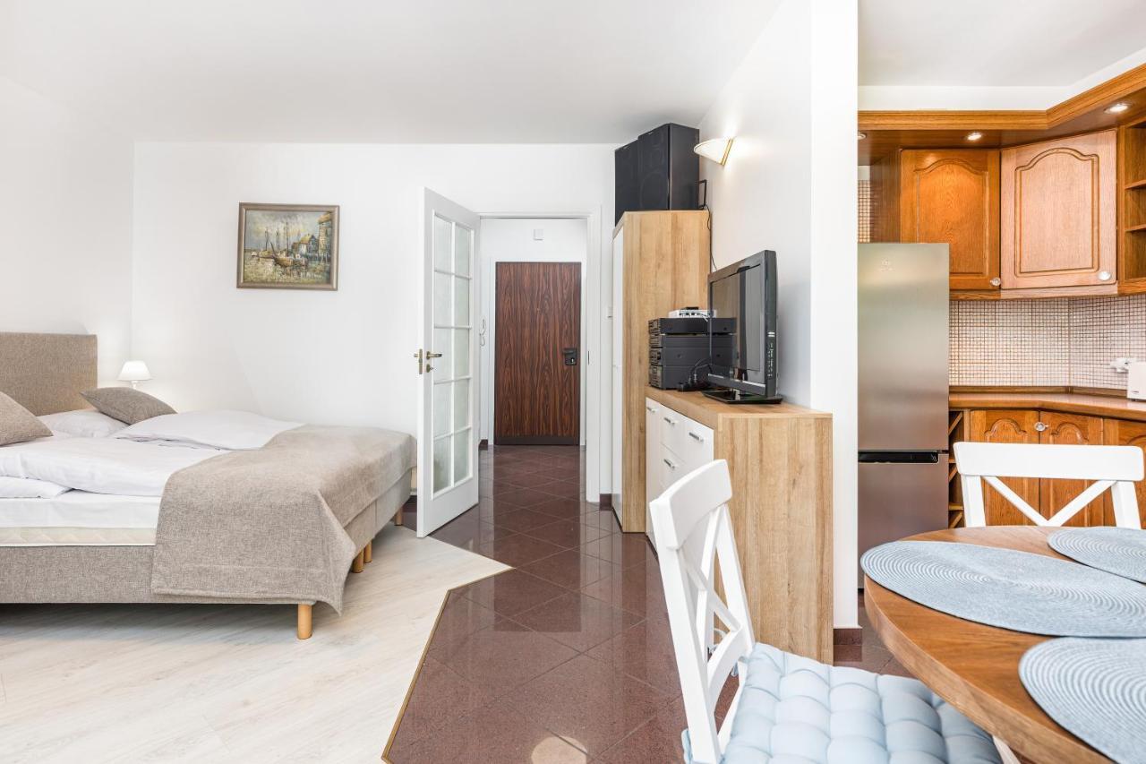 Jantar Apartamenty -Port Kolobrzeg- Westerplatte Z Garazem Exterior foto